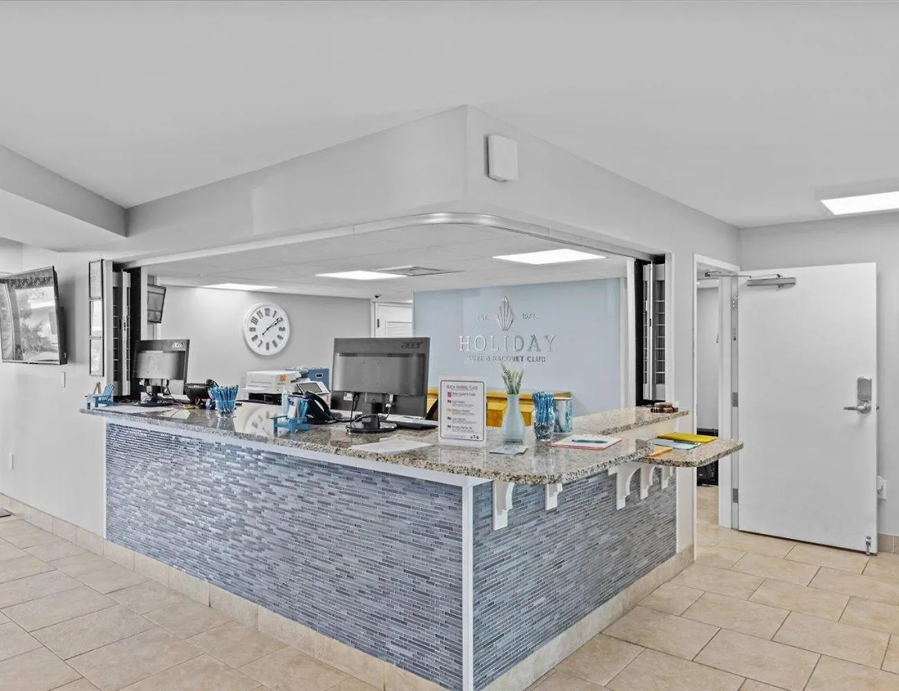 Holiday Surf And Racquet Unit 221 Destin